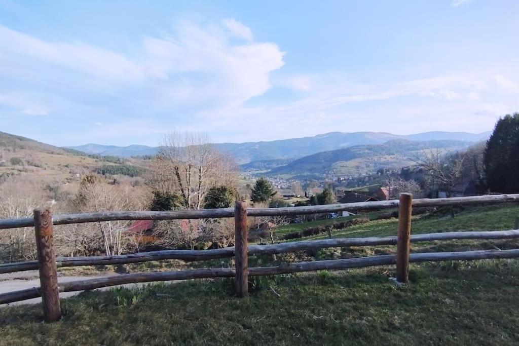 Aux Balcons De La Vallee Soultzeren Buitenkant foto