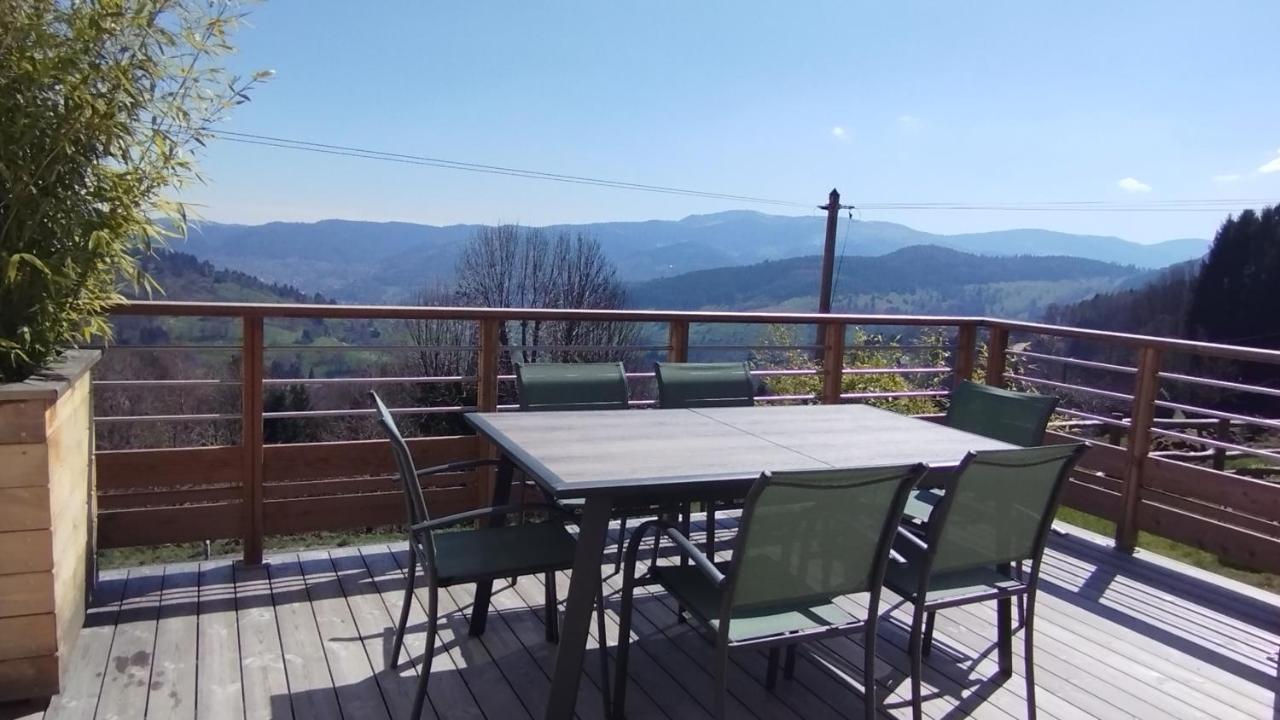 Aux Balcons De La Vallee Soultzeren Buitenkant foto